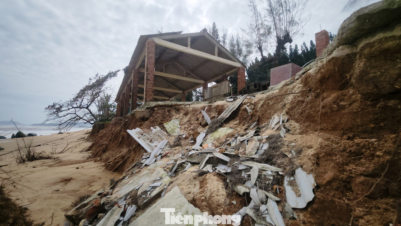 Cảnh tượng chưa từng thấy tại bãi tắm nổi tiếng xứ Huế- Ảnh 14.