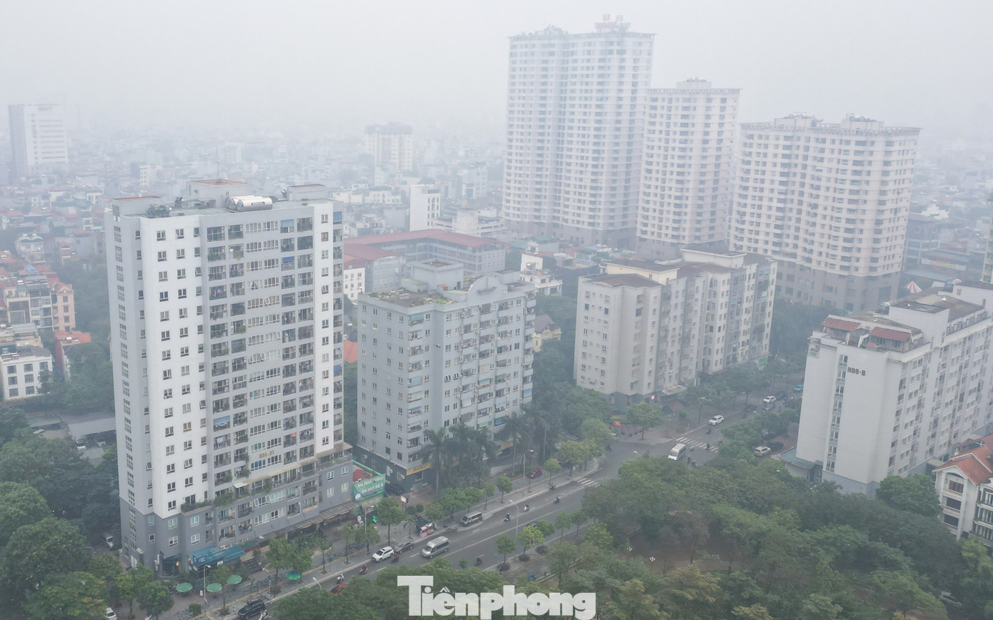 Hà Nội "chìm nghỉm" trong ô nhiễm không khí- Ảnh 9.