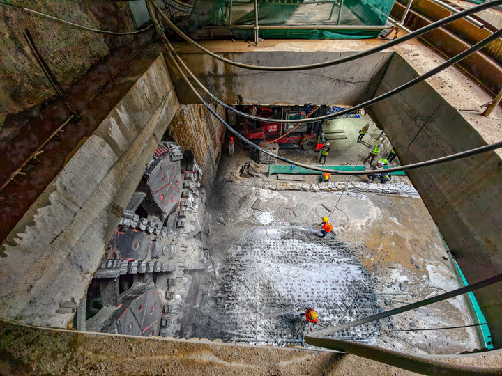 Robot đào hầm 'Thần tốc' về đích, hoàn thành khoan tuyến Metro Nhổn - ga Hà Nội- Ảnh 2.