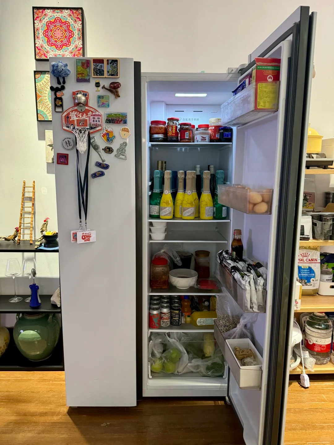 Cứ về đến cửa là tụt mood, lòng nặng trĩu? 6 mẹo dân gian 