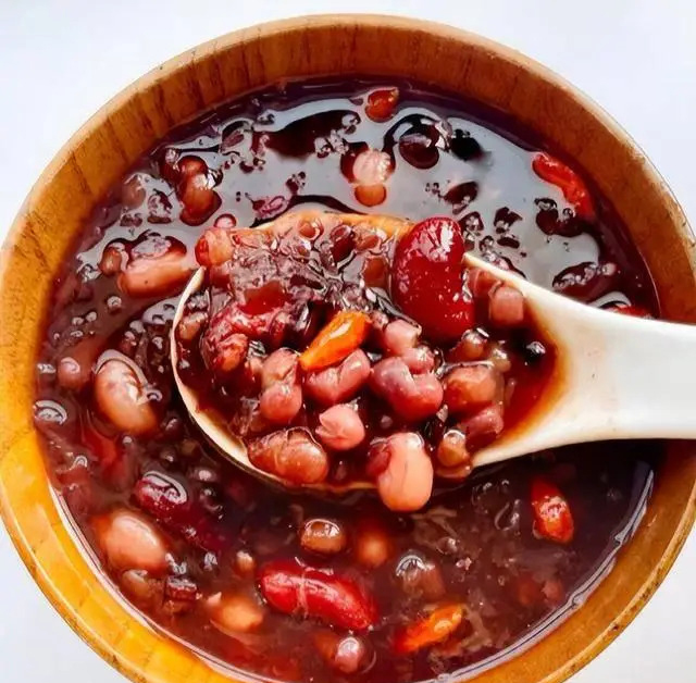 Thật tiếc cho chị em nào chưa biết 5 món vừa NGON vừa BỔ: Nuôi dưỡng buồng trứng, bảo vệ tử cung, "trẻ hóa" làn da- Ảnh 4. Thật tiếc cho chị em nào chưa biết 5 món vừa NGON vừa BỔ: Nuôi dưỡng buồng trứng, bảo vệ tử cung, "trẻ hóa" làn da- Ảnh 4.