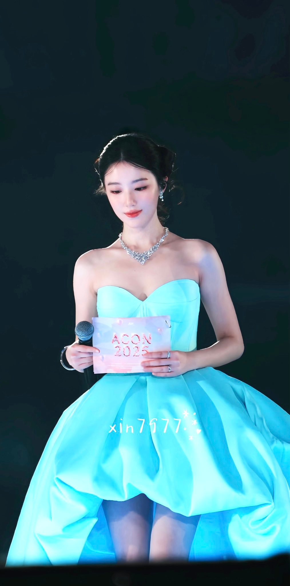 Mỹ nhân đẹp phát sáng, trời ưu ái nhan sắc làm gì cũng được tha thứ- Ảnh 2.