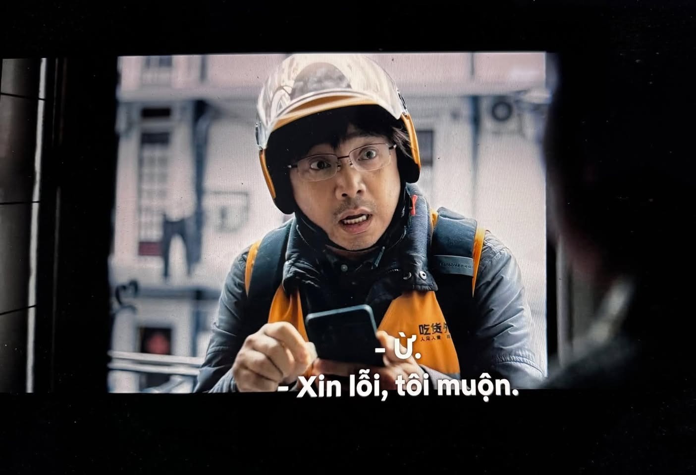 Nhân phẩm của shipper giao đồ ăn: Giữ thẳng lưng trước sự vô tình của thuật toán- Ảnh 2. Nhân phẩm của shipper giao đồ ăn: Giữ thẳng lưng trước sự vô tình của thuật toán- Ảnh 2.