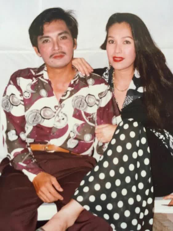 Tình cũ nghẹn ngào tiễn biệt NS Thương Tín: 