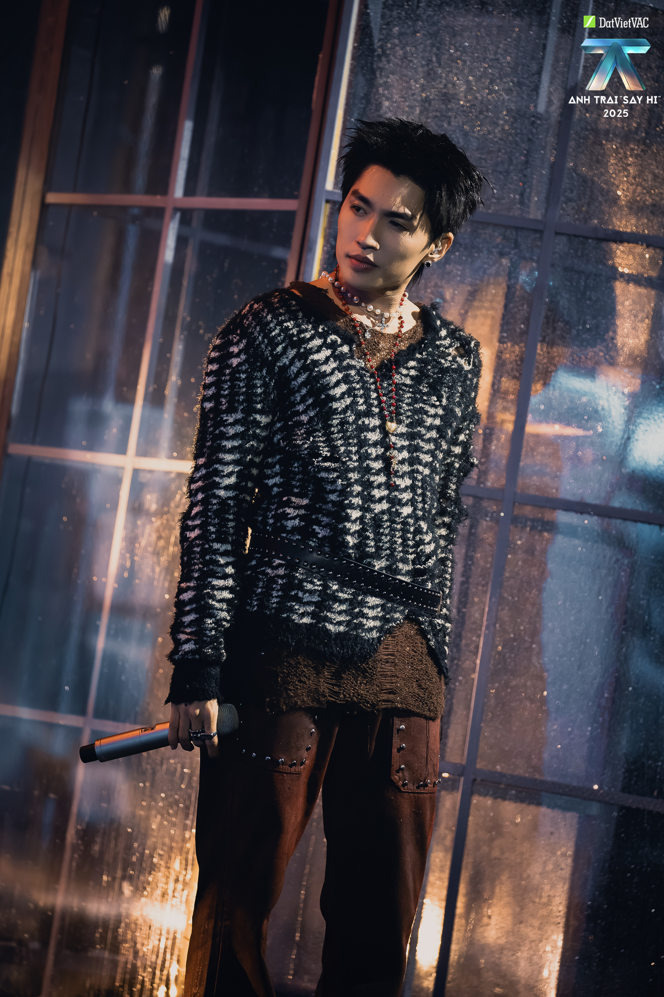 Nam ca sĩ thoát kiếp flop ngoạn mục, tăng 14 hạng trong 1 đêm: Tất cả là nhờ bị loại khỏi Anh Trai Say Hi- Ảnh 9.