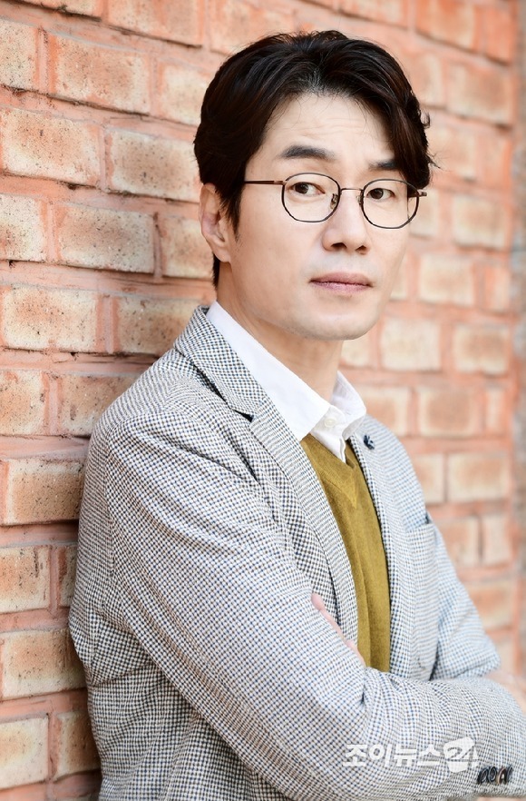 343 ngày tang tóc của showbiz: Hơn chục sao đột tử, hết tự sát, bạo bệnh lại đến tai nạn ngã lầu đầy uẩn khúc- Ảnh 16.