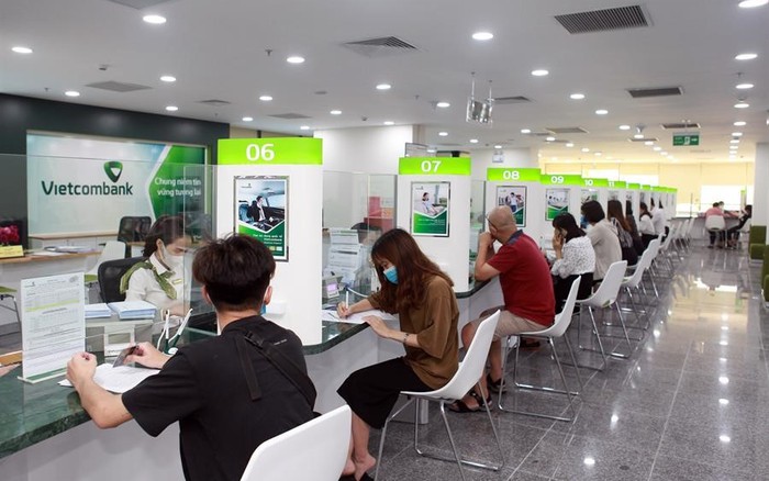 Từ năm 2025: Có 5 trường hợp tài khoản bị Vietcombank, VietinBank, Agribank... tạm ngừng toàn bộ giao dịch rút/chuyển tiền- Ảnh 1.