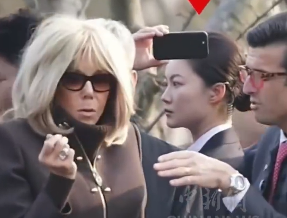 Thân phận thật của nữ vệ sĩ hot nhất MXH, ánh mắt sắc lẹm như chim ưng- Ảnh 2.