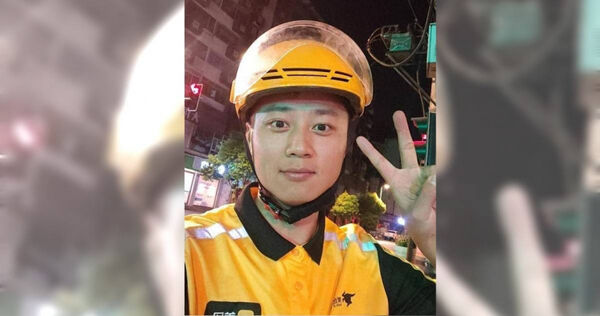 Shipper sinh năm 2000 chạy giao hàng 5 năm tiết kiệm được gần 4 tỷ đồng: MXH lặng người khi nghe bí quyết- Ảnh 1.