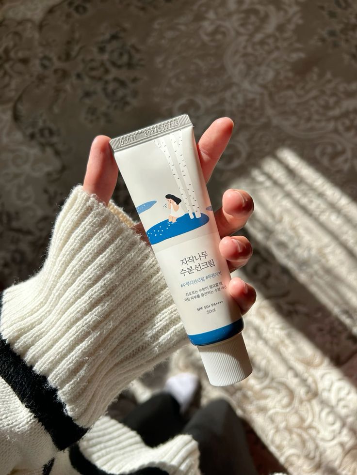 TOP 10 sản phẩm bán chạy nhất Olive Young năm 2025: Dân Hàn khen nức nở, có món còn gây sốt toàn cầu- Ảnh 4. TOP 10 sản phẩm bán chạy nhất Olive Young năm 2025: Dân Hàn khen nức nở, có món còn gây sốt toàn cầu- Ảnh 4.