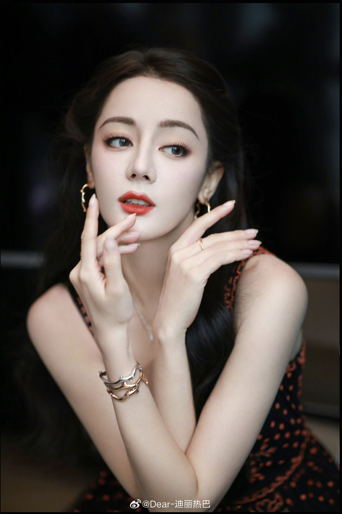 10 mỹ nhân hot nhất Trung Quốc 2025: Triệu Lệ Dĩnh bét bảng, hạng 1 càng bị vùi dập càng đẹp điên đảo- Ảnh 4. 10 mỹ nhân hot nhất Trung Quốc 2025: Triệu Lệ Dĩnh bét bảng, hạng 1 càng bị vùi dập càng đẹp điên đảo- Ảnh 4.