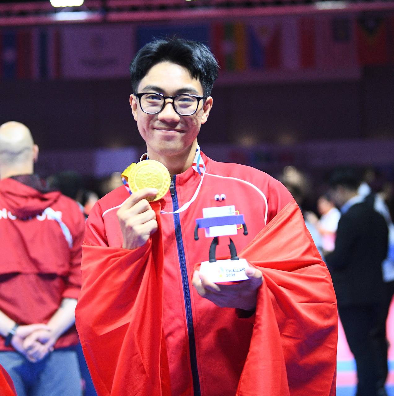 Video: Quá tự hào khoảnh khắc Quốc ca Việt Nam vang lên giữa nhà thi đấu SEA Games 33, Việt Nam vô địch!- Ảnh 9. Video: Quá tự hào khoảnh khắc Quốc ca Việt Nam vang lên giữa nhà thi đấu SEA Games 33, Việt Nam vô địch!- Ảnh 9.