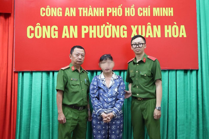 Công an ở TPHCM bắt người giúp việc trộm vàng của chủ nhà- Ảnh 1. Công an ở TPHCM bắt người giúp việc trộm vàng của chủ nhà- Ảnh 1.