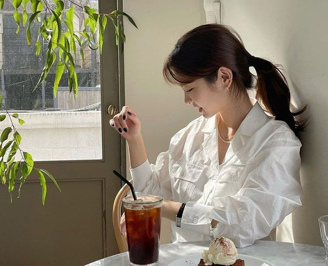 5 thói xấu nhiều chị em mắc phải đang "hút cạn" estrogen trong cơ thể mà KHÔNG HỀ HAY BIẾT!- Ảnh 1. 5 thói xấu nhiều chị em mắc phải đang "hút cạn" estrogen trong cơ thể mà KHÔNG HỀ HAY BIẾT!- Ảnh 1.