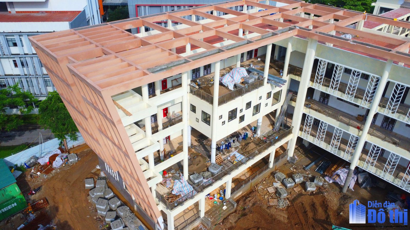 Lại thêm tin vui cho phụ huynh - học sinh Hà Nội: 1 ngôi trường mới, thiết kế rực rỡ, trị giá 250 tỷ đồng SẮP XÂY XONG!- Ảnh 2.