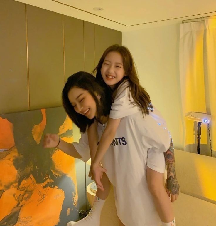 6 dấu hiệu cho thấy một đứa trẻ rất được yêu thương- Ảnh 1.