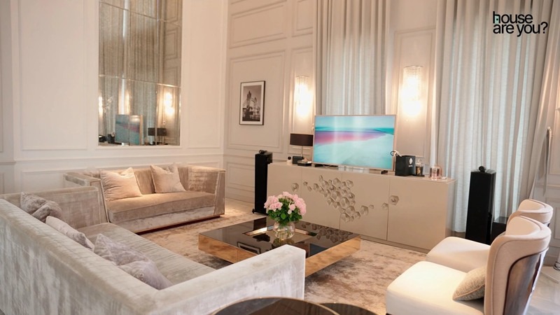 Mỹ nhân Việt ở biệt thự 100 tỷ, được chồng chiều, sống như công chúa đời thực- Ảnh 10. Mỹ nhân Việt ở biệt thự 100 tỷ, được chồng chiều, sống như công chúa đời thực- Ảnh 10.