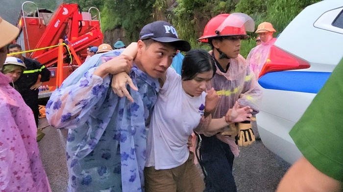 Toàn cảnh vụ đầu độc người tình bằng xyanua rồi lao xe xuống đèo Bảo Lộc: Hé lộ chuỗi tình tiết rúng động đến màn kịch che giấu tội ác- Ảnh 4. Toàn cảnh vụ đầu độc người tình bằng xyanua rồi lao xe xuống đèo Bảo Lộc: Hé lộ chuỗi tình tiết rúng động đến màn kịch che giấu tội ác- Ảnh 4.