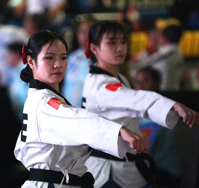 Phỏng vấn nhanh hot girl Taekwondo giành 2 huy chương về cho Việt Nam: Đã giỏi còn xinh, phụ nữ Việt mãi đỉnh!- Ảnh 5. Phỏng vấn nhanh hot girl Taekwondo giành 2 huy chương về cho Việt Nam: Đã giỏi còn xinh, phụ nữ Việt mãi đỉnh!- Ảnh 5.