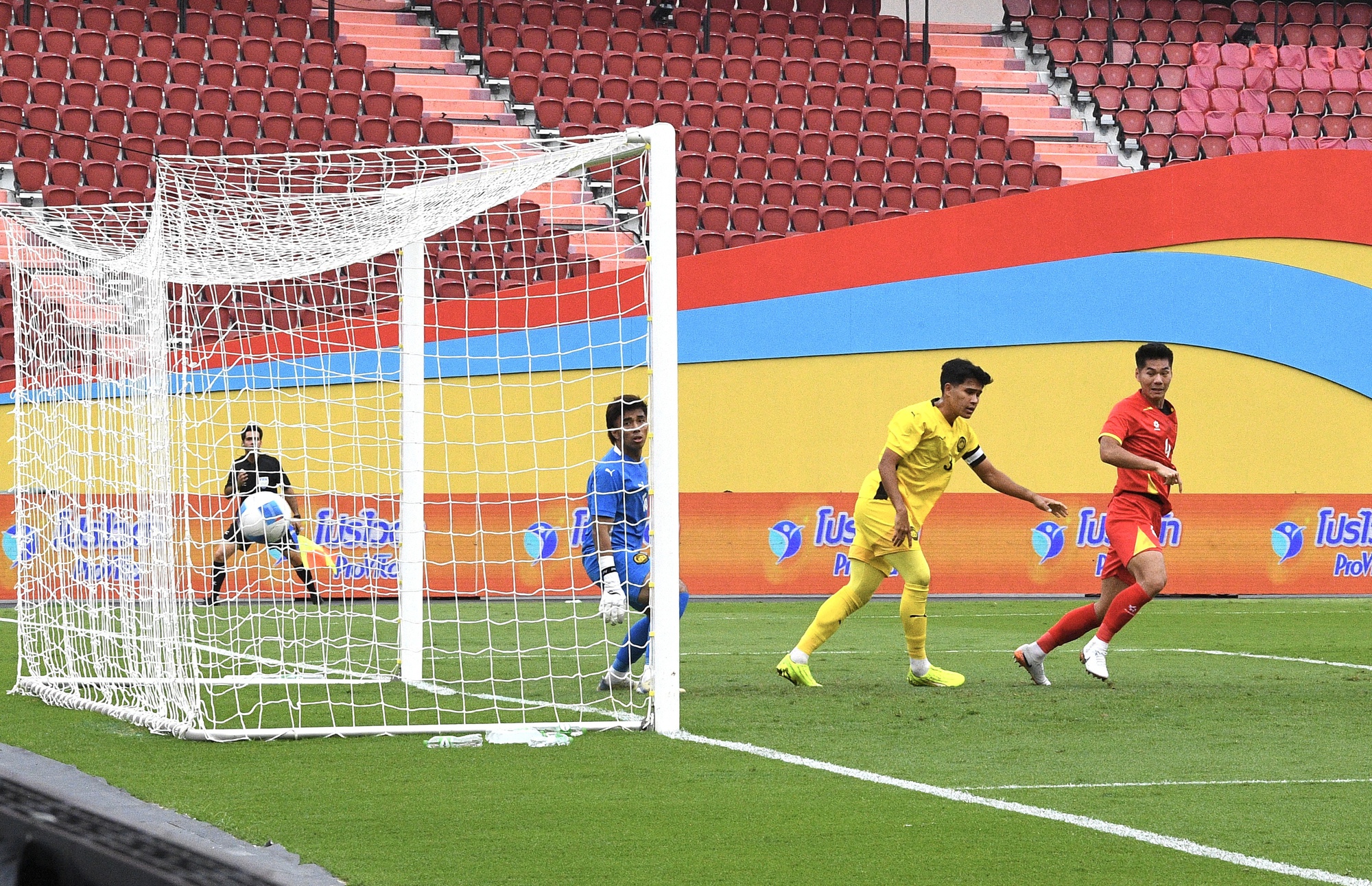 Trai đẹp U22 Việt Nam phong độ chói sáng Trai đẹp U22 Việt Nam phong độ chói sáng