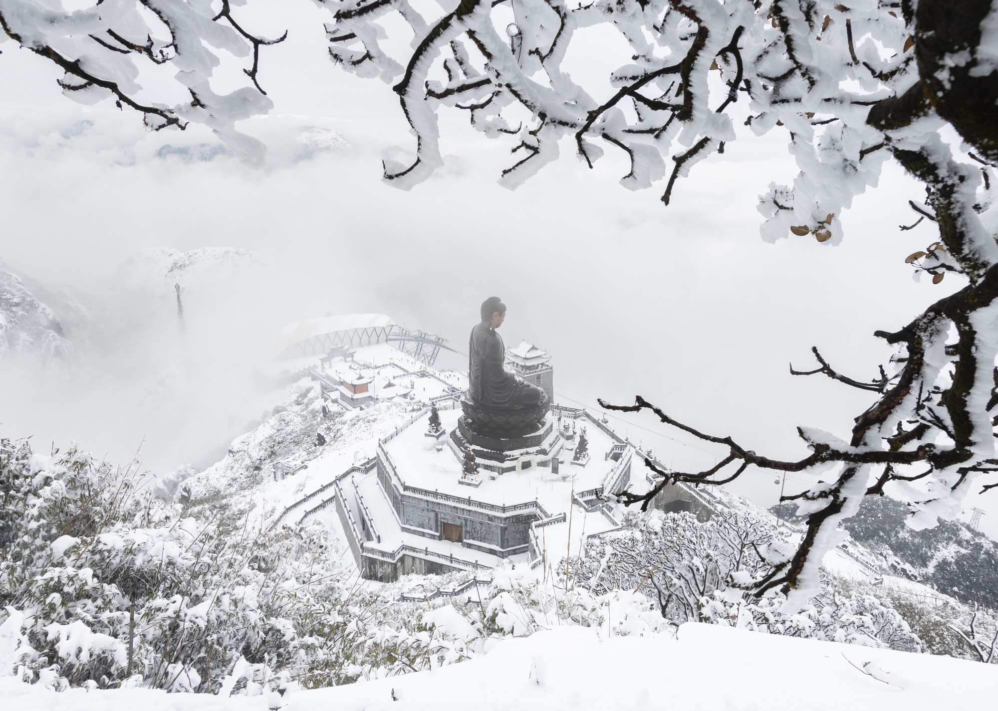 Fansipan - Tuyệt tác bí ẩn trên đỉnh nóc nhà Đông Dương- Ảnh 7. Fansipan - Tuyệt tác bí ẩn trên đỉnh nóc nhà Đông Dương- Ảnh 7.