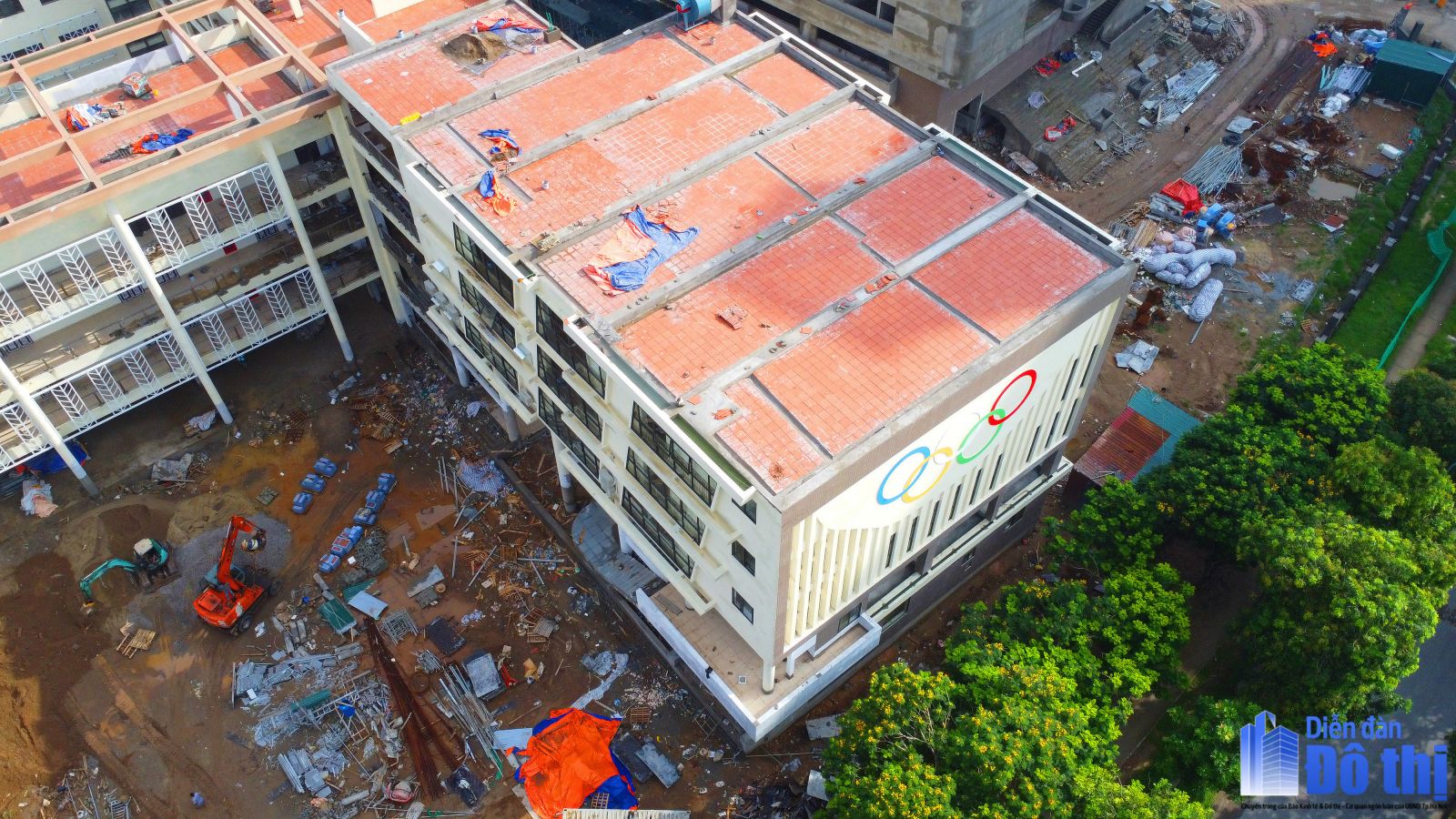 Lại thêm tin vui cho phụ huynh - học sinh Hà Nội: 1 ngôi trường mới, thiết kế rực rỡ, trị giá 250 tỷ đồng SẮP XÂY XONG!- Ảnh 1.