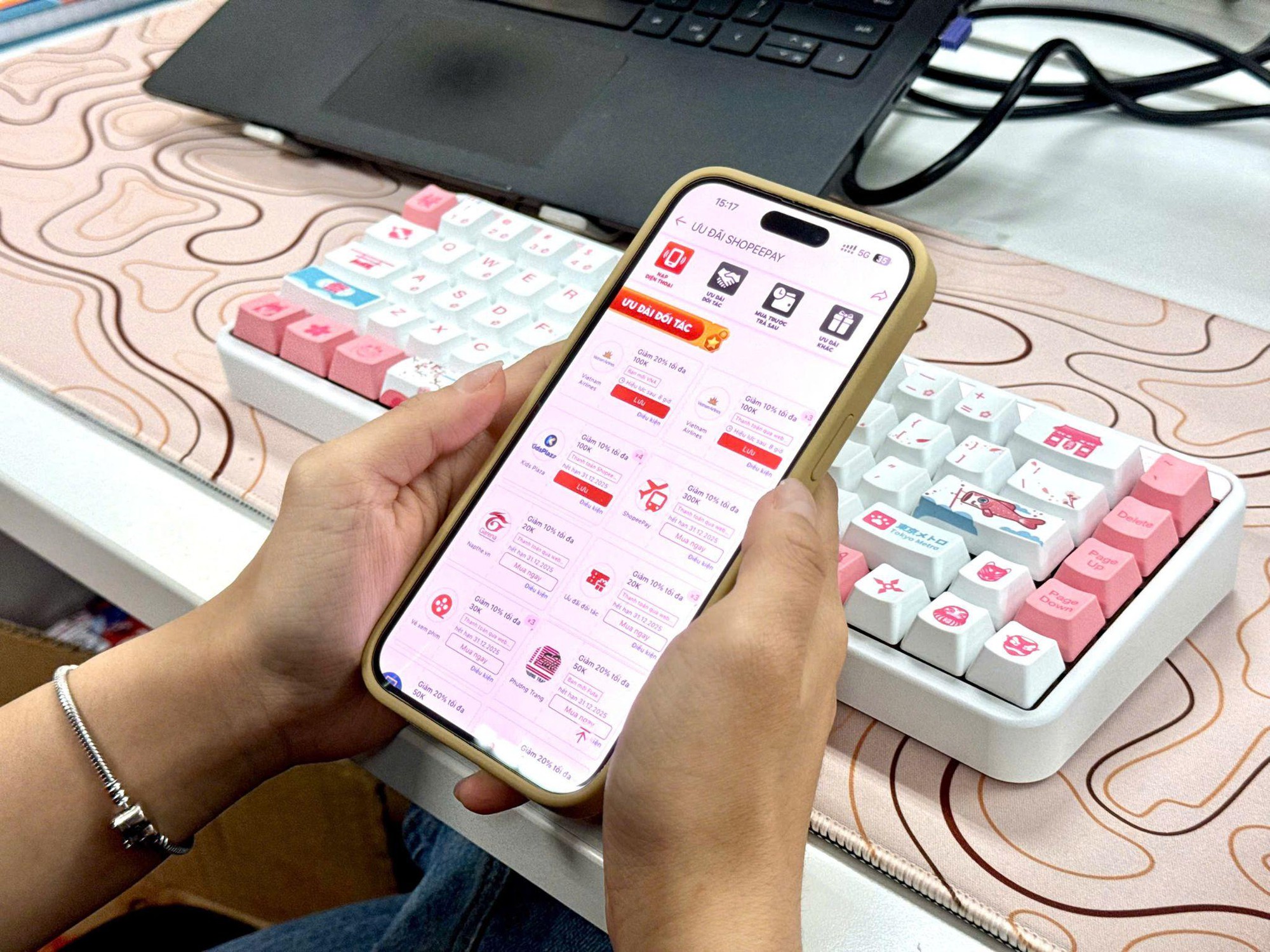 ShopeePay khởi động SIÊU HỘI THANH TOÁN GIẢM 50% 12.12: Ưu đãi phủ trọn mọi nhu cầu cuối năm- Ảnh 2.