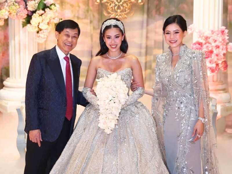 T&agrave;i sản gần 5 tỷ đồng trong tay người phụ nữ khiến tỷ ph&uacute; Johnathan Hạnh Nguyễn si t&igrave;nh- Ảnh 1.