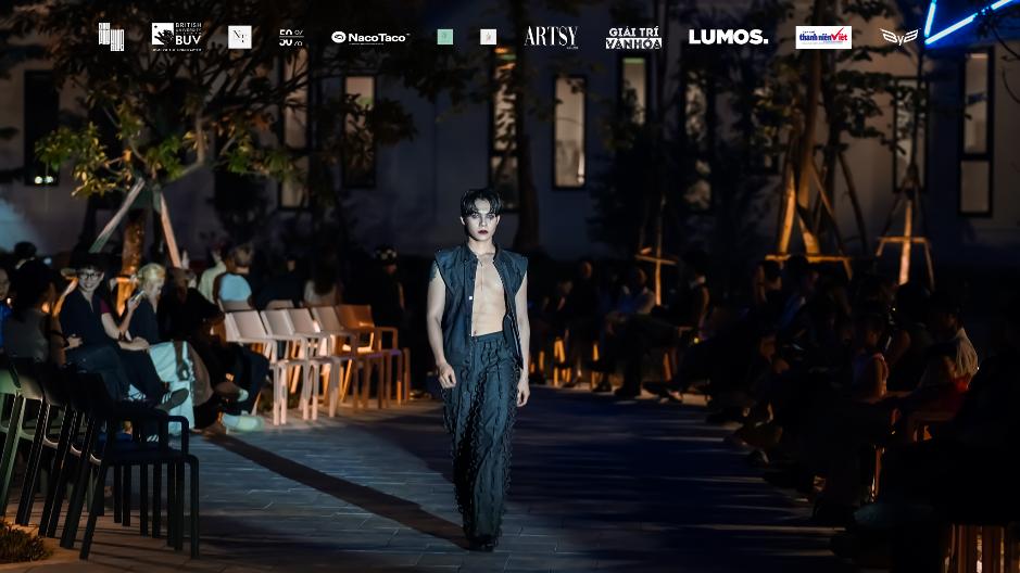 Hút mắt với show thời trang “Tàn Viên" đậm chất cá tính của sinh viên BUV- Ảnh 4. Hút mắt với show thời trang “Tàn Viên" đậm chất cá tính của sinh viên BUV- Ảnh 4.