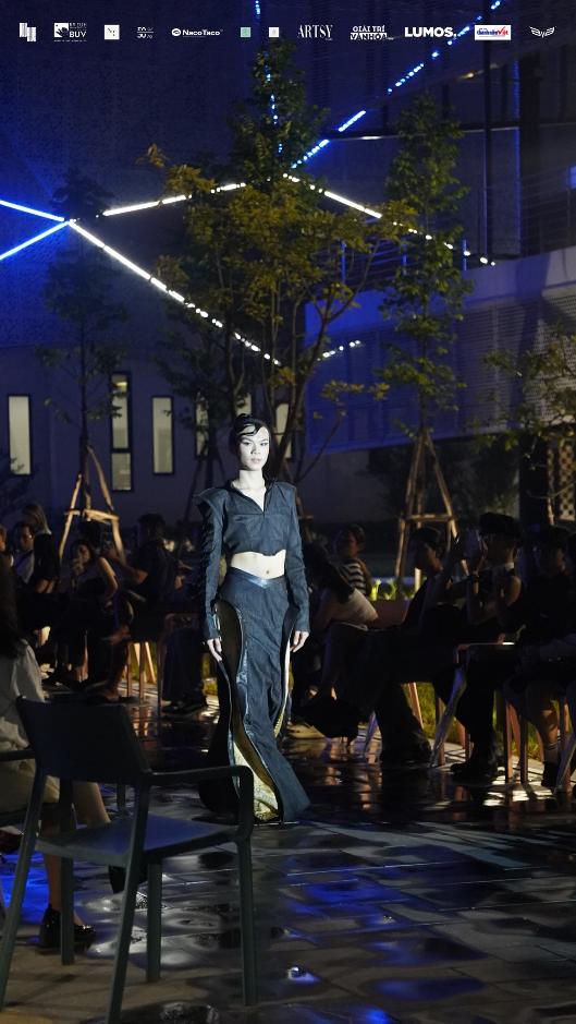 Hút mắt với show thời trang “Tàn Viên" đậm chất cá tính của sinh viên BUV- Ảnh 7. Hút mắt với show thời trang “Tàn Viên" đậm chất cá tính của sinh viên BUV- Ảnh 7.