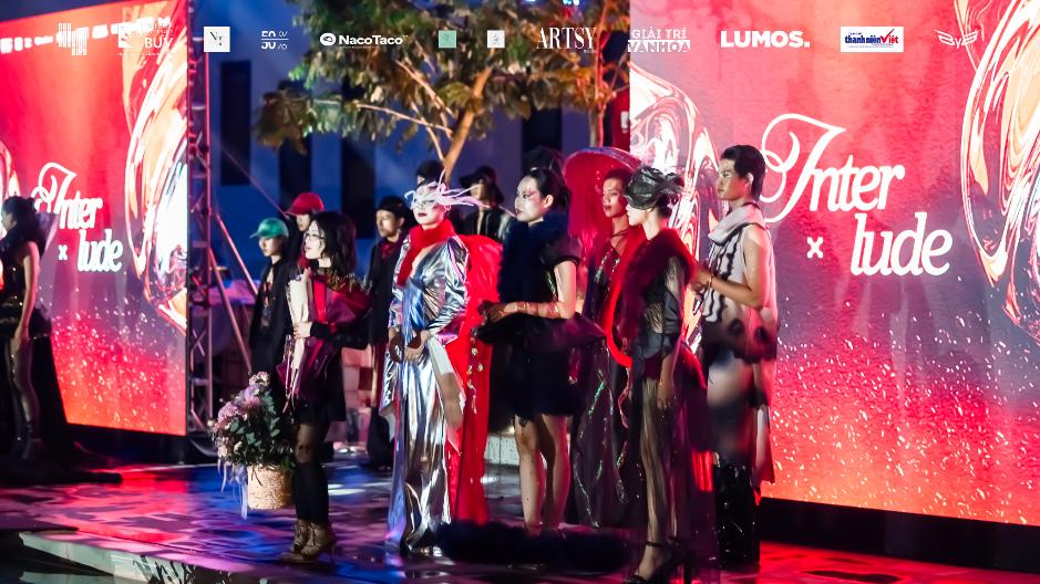 Hút mắt với show thời trang “Tàn Viên" đậm chất cá tính của sinh viên BUV- Ảnh 10. Hút mắt với show thời trang “Tàn Viên" đậm chất cá tính của sinh viên BUV- Ảnh 10.