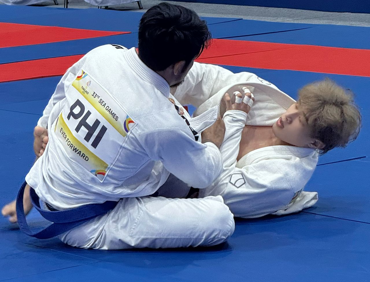 Cận cảnh visual cực phẩm của võ sĩ Việt Nam tại SEA Games, chiều cao 1m83 lý tưởng, nhìn body mới choáng- Ảnh 10.