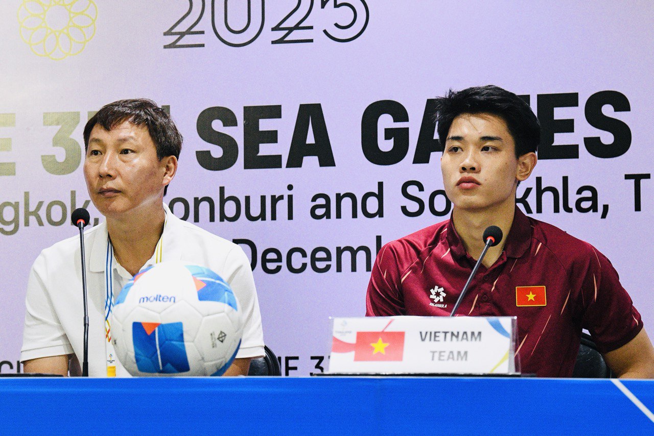 HLV Kim Sang-sik: HLV Kim Sang-sik: