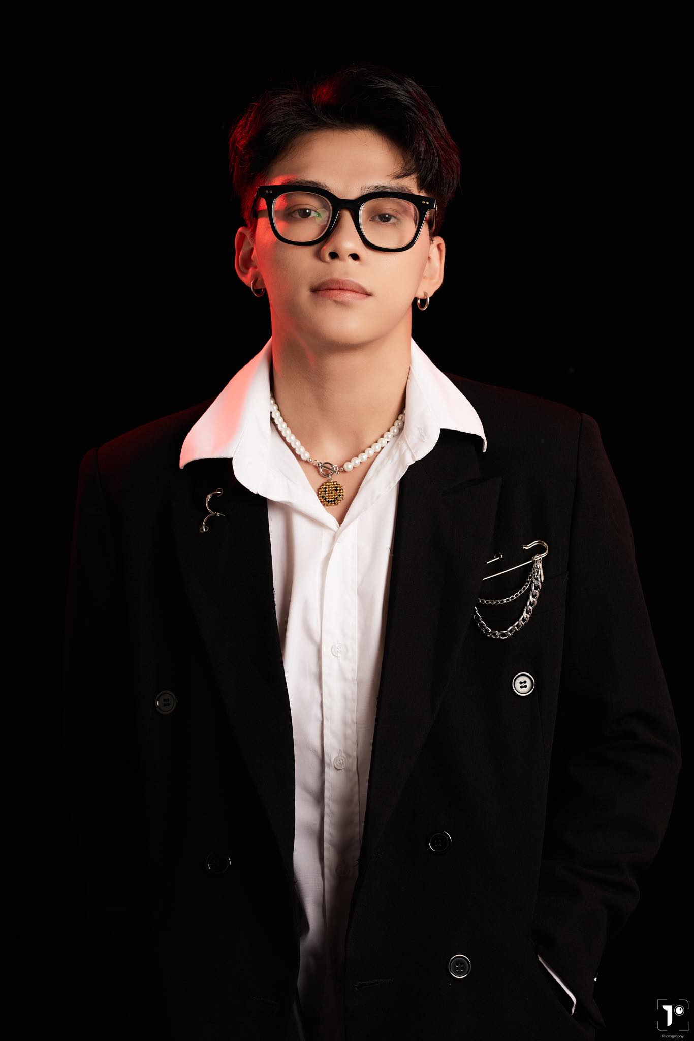 Cận 3 độ vẫn không đeo kính khi thi đấu, hot boy 10x điển trai gây sốt khi giành HCV SEA Games cho Việt Nam- Ảnh 12. Cận 3 độ vẫn không đeo kính khi thi đấu, hot boy 10x điển trai gây sốt khi giành HCV SEA Games cho Việt Nam- Ảnh 12.