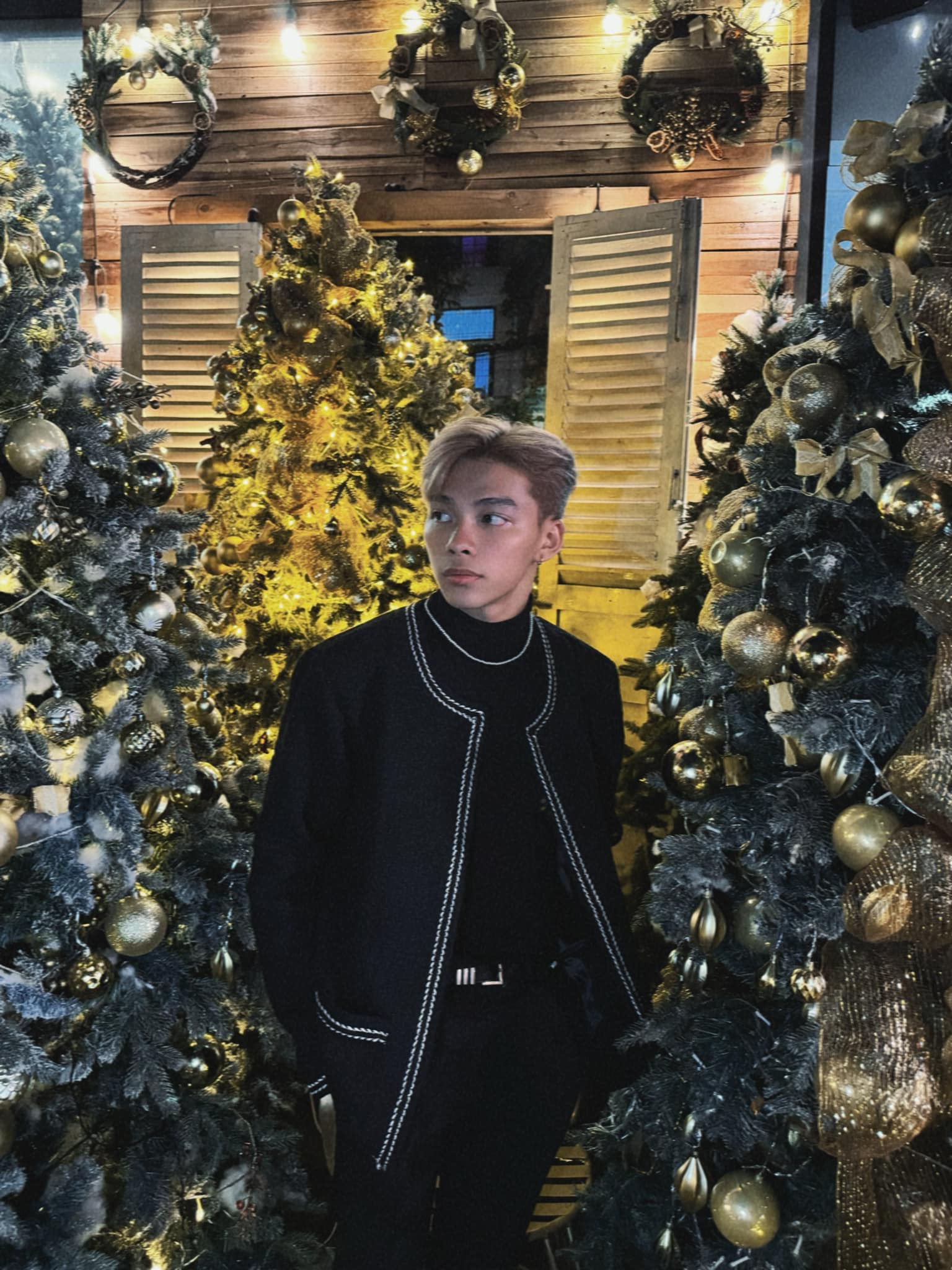 Cận 3 độ vẫn không đeo kính khi thi đấu, hot boy 10x điển trai gây sốt khi giành HCV SEA Games cho Việt Nam- Ảnh 15. Cận 3 độ vẫn không đeo kính khi thi đấu, hot boy 10x điển trai gây sốt khi giành HCV SEA Games cho Việt Nam- Ảnh 15.