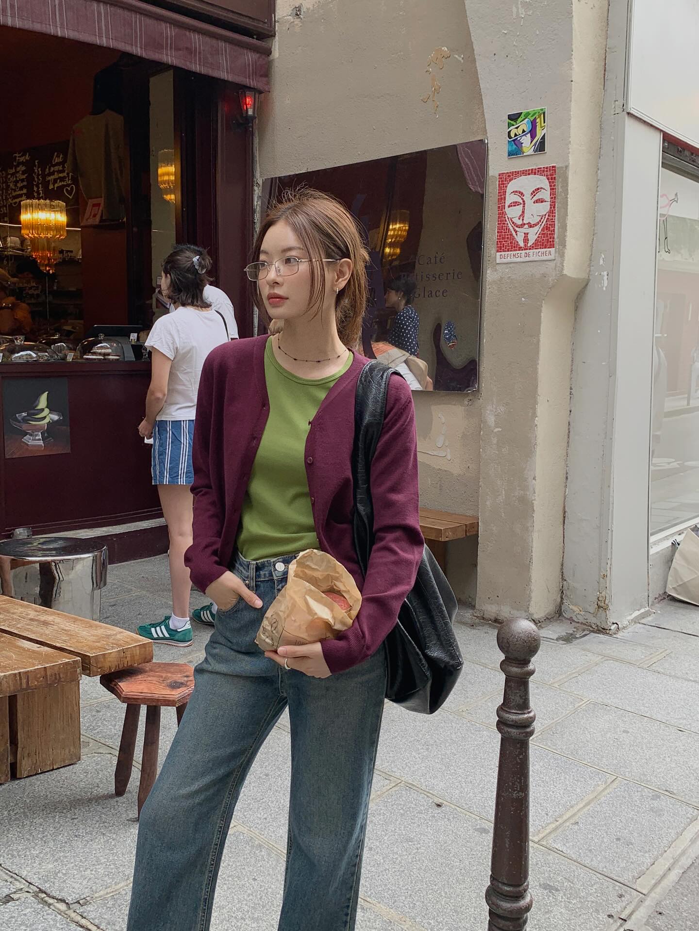 10 set đồ màu sắc rất dễ mặc trong mùa lạnh, giúp nàng nổi bật mà không sợ 