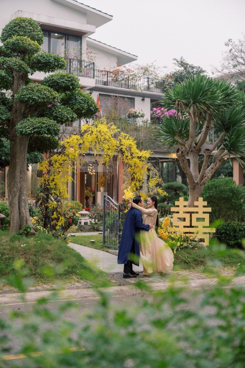 "Mỹ nhân 10 năm chăn trâu" lấy chồng giàu gia thế khủng, bước vào cửa hào môn ở biệt thự hoành tráng- Ảnh 4.