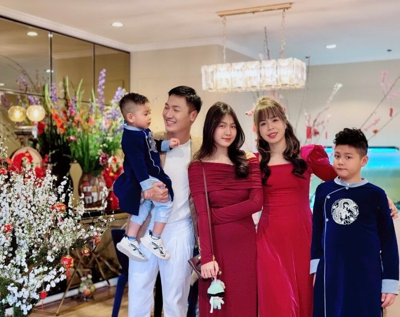 Biệt thự mới đẹp như tranh vẽ của Biệt thự mới đẹp như tranh vẽ của