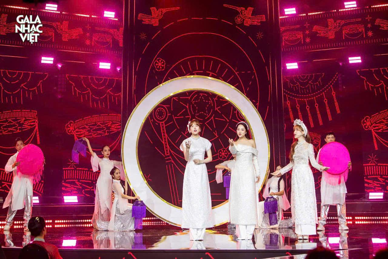 Đạo diễn - NSX Trần Thành Trung: "Làm Gala Nhạc Việt hay Đại sứ Du lịch, tôi đều muốn lan toả văn hoá Việt"- Ảnh 3. Đạo diễn - NSX Trần Thành Trung: "Làm Gala Nhạc Việt hay Đại sứ Du lịch, tôi đều muốn lan toả văn hoá Việt"- Ảnh 3.