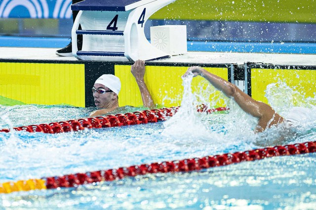 "Rái cá sông Gianh" Huy Hoàng lần thứ 5 giành HCV bơi 1500m SEA Games, visual kình ngư HCB bên cạnh cũng hot không kém- Ảnh 6.