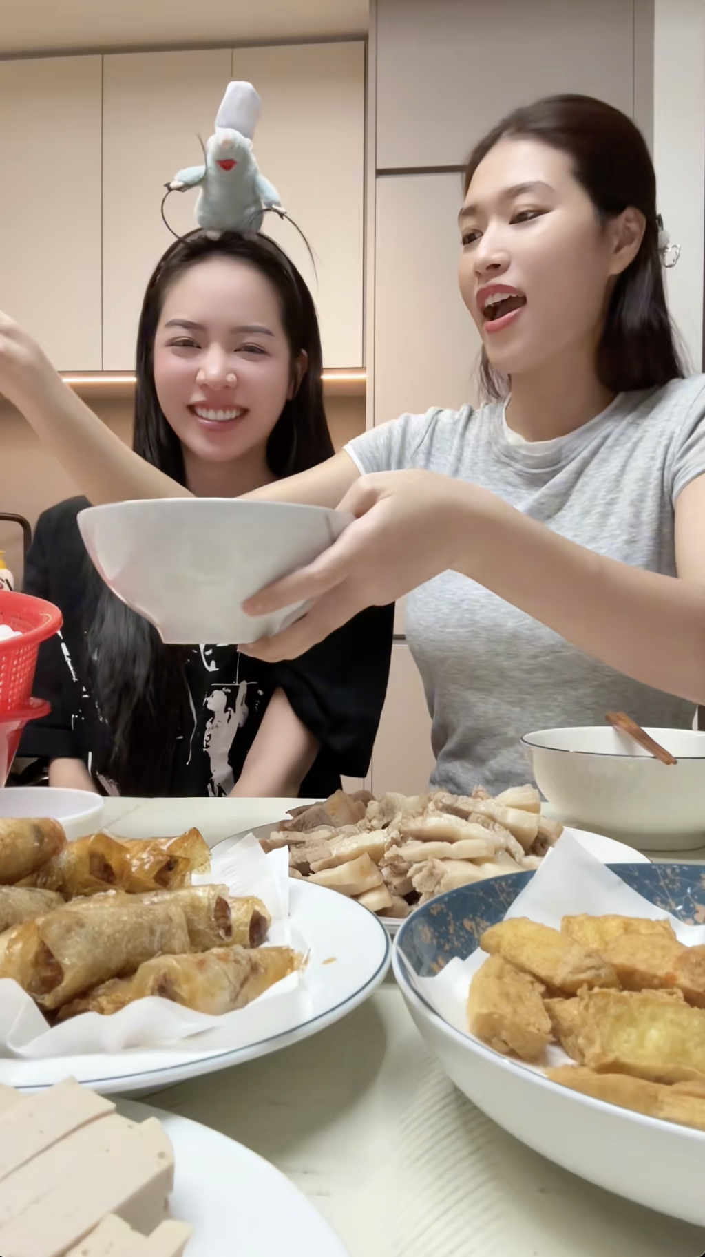 Đoàn Thiên Ân dừng lại- Ảnh 2.