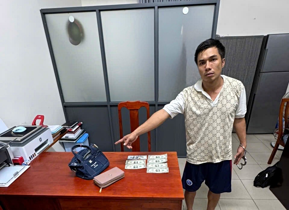 Bắt giữ nghi phạm cướp nhầm vàng giả ở Tây Ninh: Diễn biến vụ án gây chú ý- Ảnh 1.