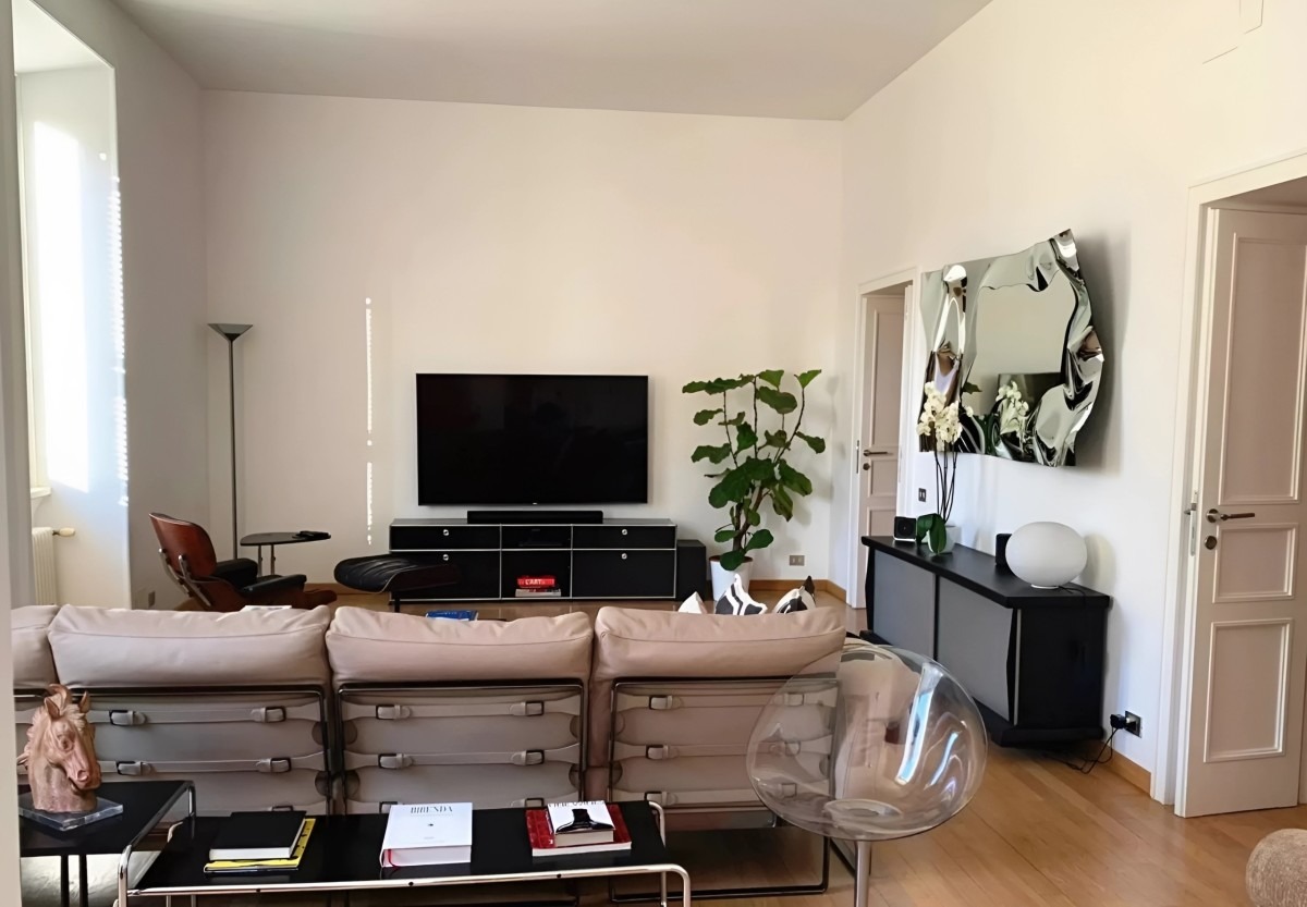 "Hoa hậu giàu nhất Việt Nam" lấy chồng giáo sư tiến sĩ, không đăng ký kết hôn, bất động sản trải dài 3 châu lục- Ảnh 13.