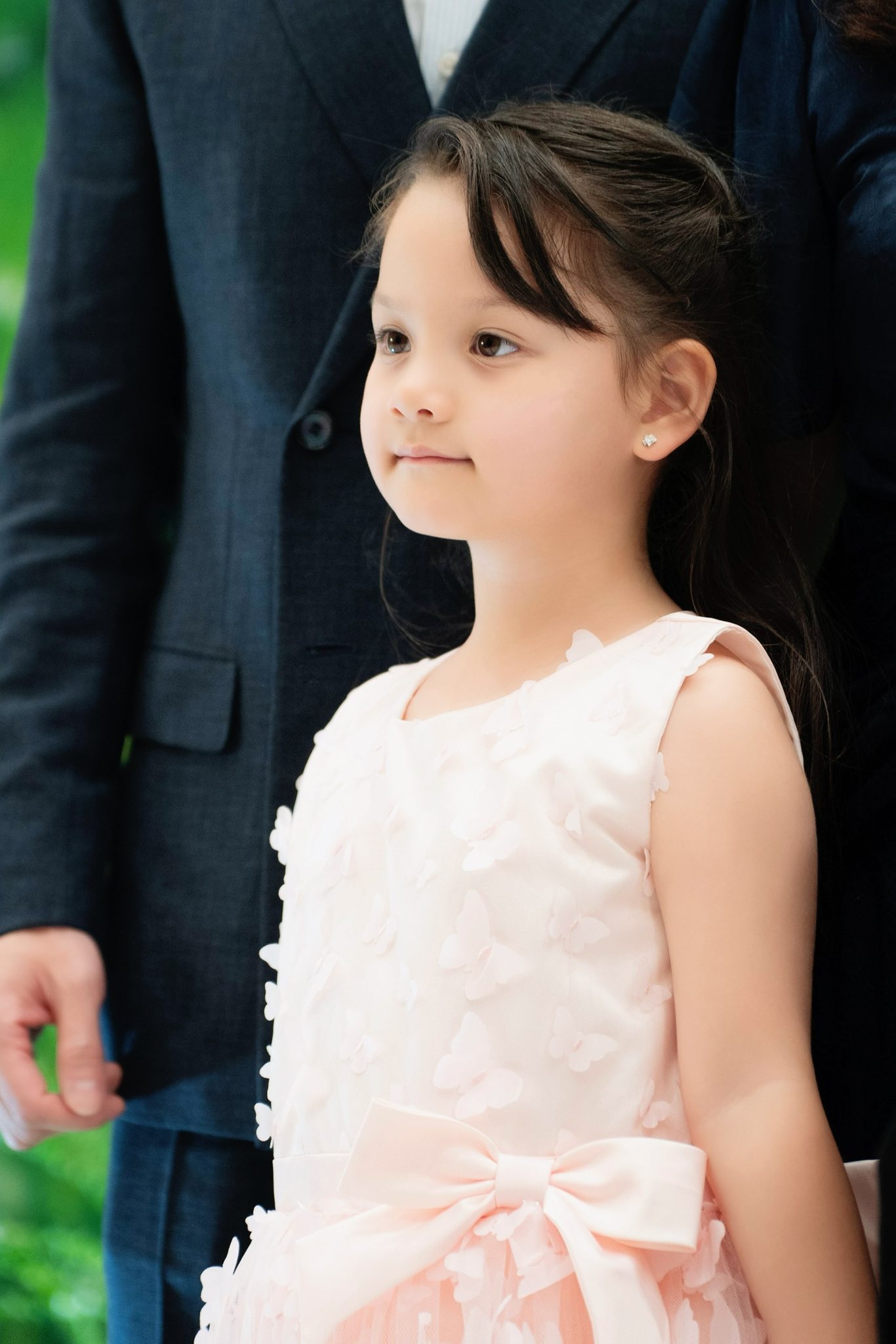 Ông bố đơn thân nghìn tỷ hé lộ cách con gái lớn Ông bố đơn thân nghìn tỷ hé lộ cách con gái lớn