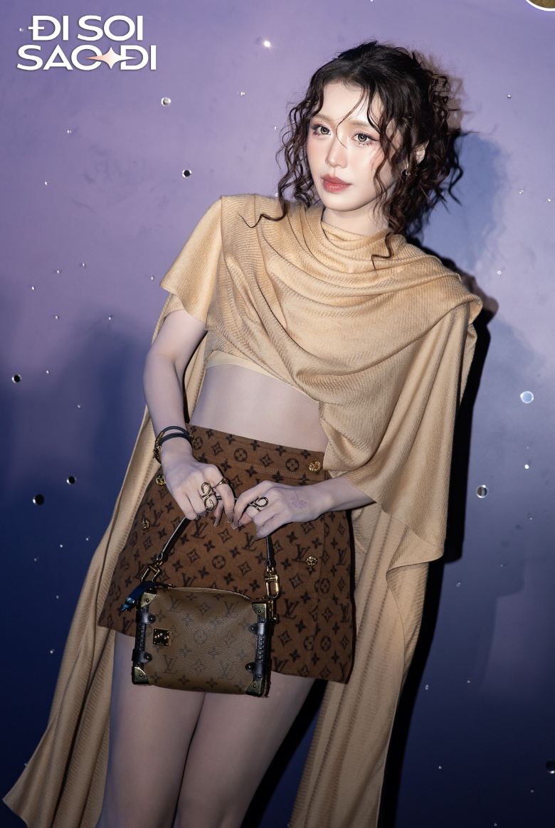 Louis Vuitton đã có một năm “bội thu” chưa từng có cùng showbiz Việt- Ảnh 42.