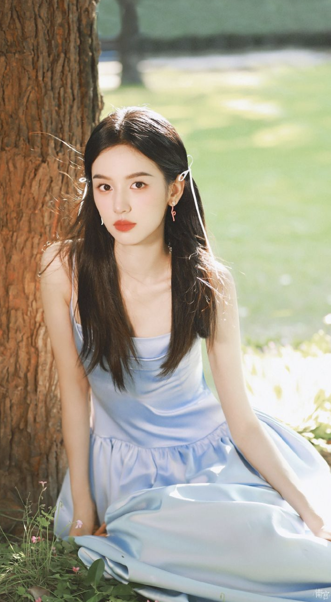 Đại sứ để chân trần giữa thời tiết âm 3 độ C, Dior hưởng lợi- Ảnh 18.