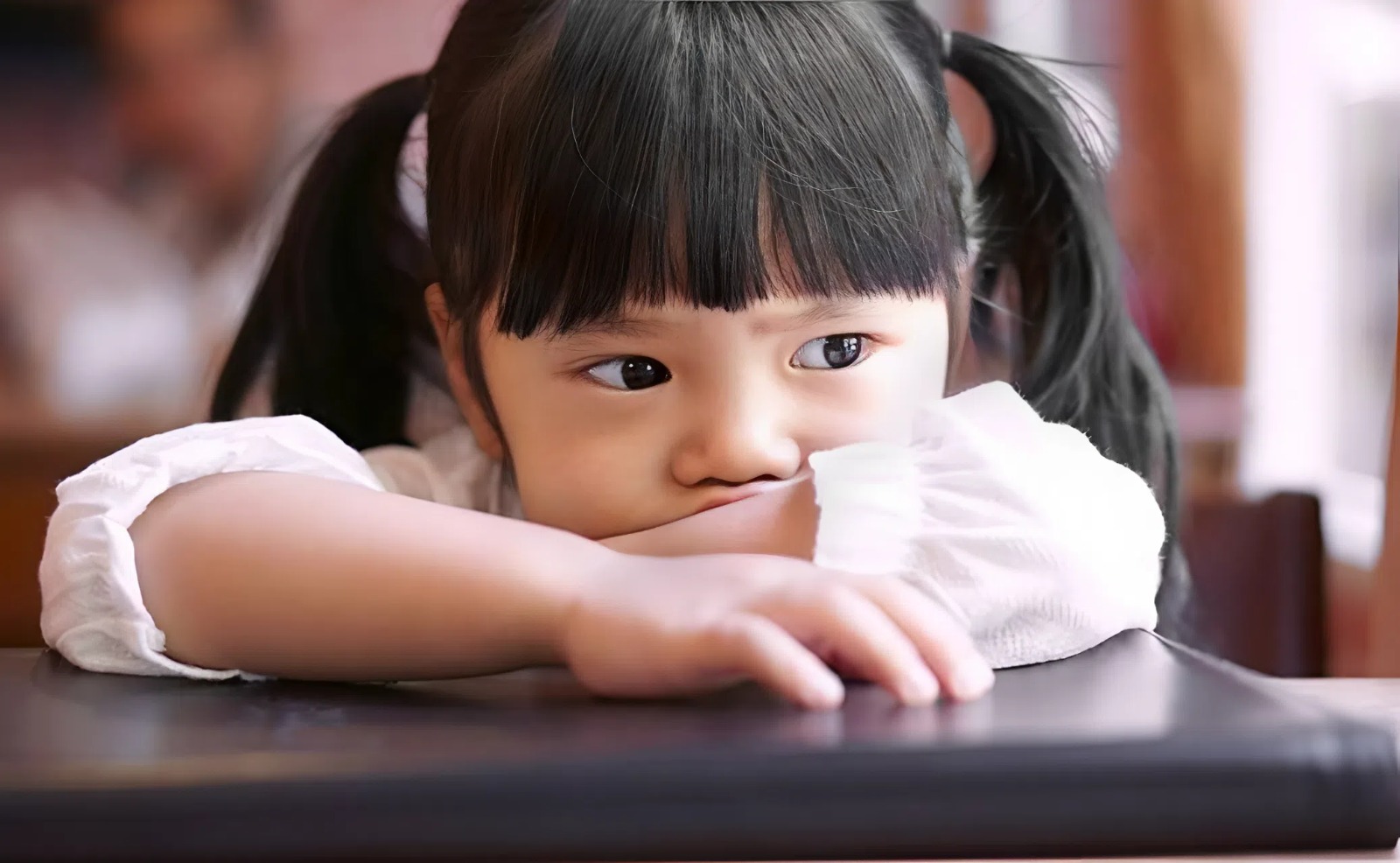 Điều ngớ ngẩn nhất của 1 người mẹ là vô tư tiết lộ 4 bí mật sau của con với người ngoài!- Ảnh 1.