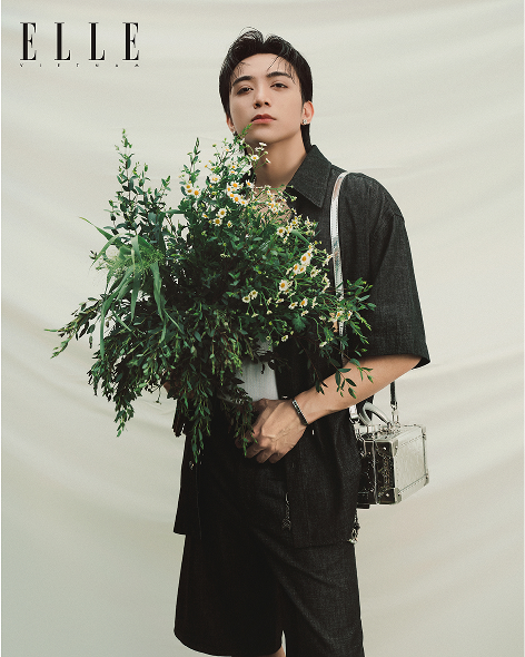 Louis Vuitton đã có một năm “bội thu” chưa từng có cùng showbiz Việt- Ảnh 36.