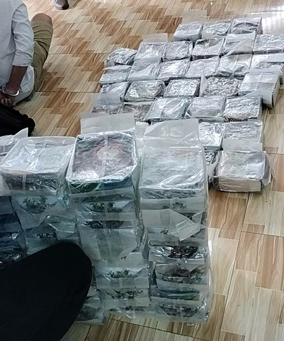 Choáng ngợp lô hàng cấm trong đường dây xuyên quốc gia giao dịch 1.500 tỷ đồng- Ảnh 10. Choáng ngợp lô hàng cấm trong đường dây xuyên quốc gia giao dịch 1.500 tỷ đồng- Ảnh 10.