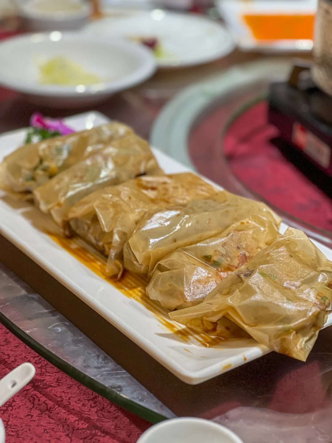 Bỏ ra 290k ăn thử món gà có lịch sử 160 năm: Liệu có ngon thần thánh như lời đồn?- Ảnh 1.